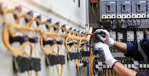 Professional Electrician technician working in Hampton, VA